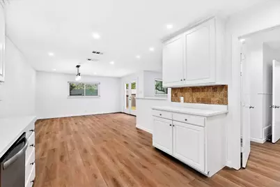 7609 Deaver Drive, North Richland Hills, TX 76180 - Photo 17