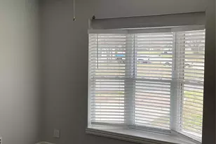 128 Cindy Ln, Burleson, TX 76028 - Photo 3