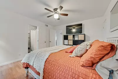 6555 Calmont Avenue, Fort Worth, TX 76116 - Photo 19
