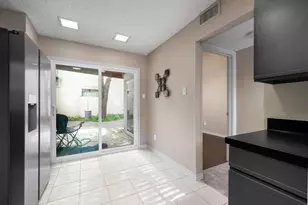 4304 Laguna Dr, Dallas, TX 75287 - Photo 15