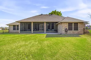 5910 Dog Leg Ct, Granbury, TX 76049 - Photo 23