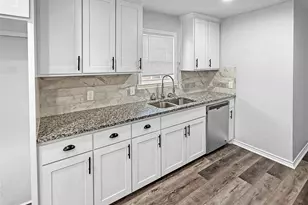 3201 Ryan Ave, Fort Worth, TX 76110 - Photo 5