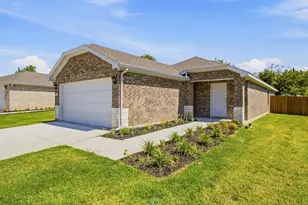 1915 Glory Dr, Bonham, TX 75418 - Photo 15