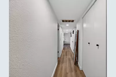 2621 Amherst Court, Irving, TX 75038 - Photo 7