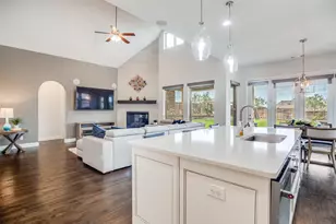 1011 Riviera Rd, Roanoke, TX 76262 - Photo 7