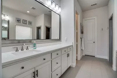1011 Riviera Road, Roanoke, TX 76262 - Photo 9