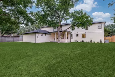 11207 Dwarfs Circle, Dallas, TX 75229 - Photo 33