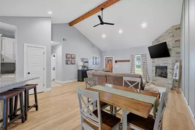 501 Bonham Street, Tom Bean, TX 75491 - Photo 9