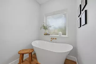 501 Bonham St, Tom Bean, TX 75491 - Photo 21