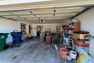 400 Harris Dr, Crowley, TX 76036 - Photo 9