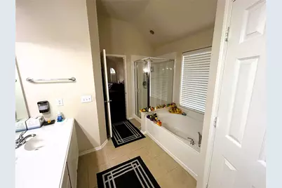 7021 Crenshaw Lane, Denton, TX 76210 - Photo 11