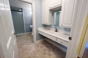 1825 Glenway Dr, Sherman, TX 75092 - Photo 15