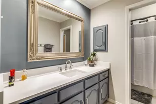 6046 Steamboat Dr, Dallas, TX 75230 - Photo 21