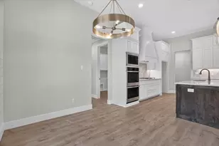 511 Pernell Ct, Weatherford, TX 76087 - Photo 17