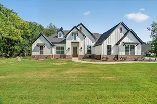 511 Pernell Ct, Weatherford, TX 76087 - Photo 1