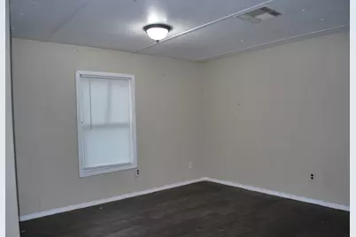 169 Village Drive, Somerset, TX 78069 - Photo 19