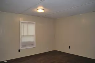 169 Village Dr, Somerset, TX 78069 - Photo 15