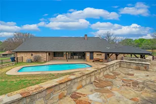 5840 Crystal Dr, Midlothian, TX 76065 - Photo 1
