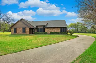 5840 Crystal Dr, Midlothian, TX 76065 - Photo 3