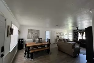 200 33rd St, Mineral Wells, TX 76067 - Photo 7