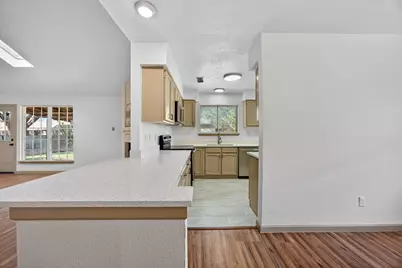 2409 Springridge Drive, Arlington, TX 76014 - Photo 11