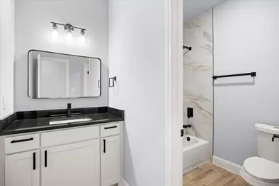 5607 Belaire Circle, Granbury, TX 76048 - Photo 15