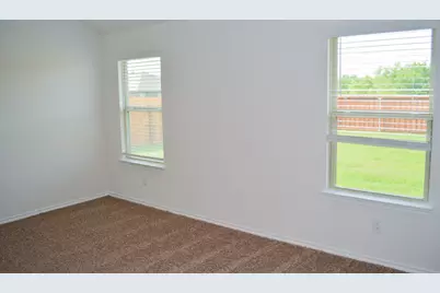 3273 Slocum Drive, Paris, TX 75460 - Photo 17