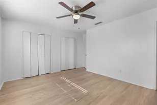 204 Pebblebrook St, Arlington, TX 76014 - Photo 13