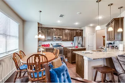 9 S Highland Drive, Sanger, TX 76266 - Photo 7