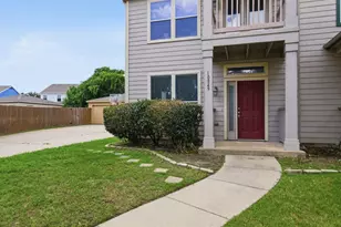 10849 Astor Dr, Fort Worth, TX 76244 - Photo 3