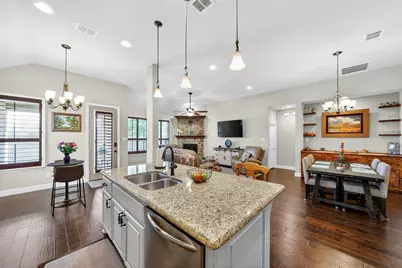 316 Village Creek Drive, McKinney, TX 75071 - Photo 5