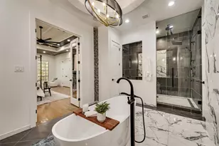 464 Breezeway Ct, Cedar Hill, TX 75104 - Photo 17