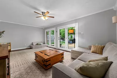 309 Countryside Drive, Irving, TX 75062 - Photo 7