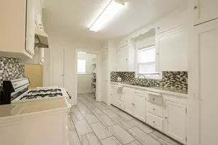 818 W Rusk St, Tyler, TX 75701 - Photo 5