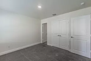 124 Peach Orchard Ln, Euless, TX 76040 - Photo 5