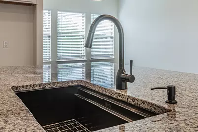 124 Peach Orchard Lane, Euless, TX 76040 - Photo 19