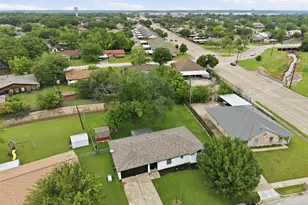 1015 Keller Ave, Benbrook, TX 76126 - Photo 27
