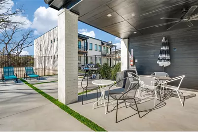 408 Dr Martin Luther King Jr Boulevard #302, Waxahachie, TX 75165 - Photo 3