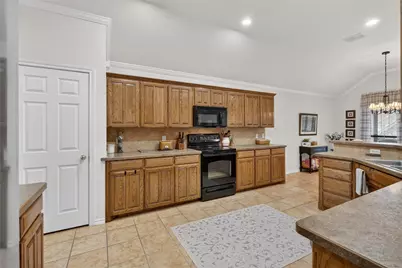 11005 Castle Oak Lane, Fort Worth, TX 76108 - Photo 9