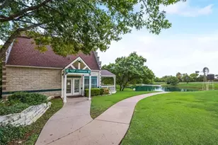 11005 Castle Oak Ln, Fort Worth, TX 76108 - Photo 25