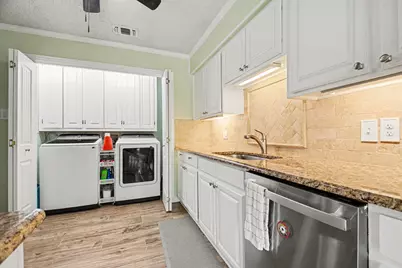 5414 Sandusky Court, Arlington, TX 76017 - Photo 7