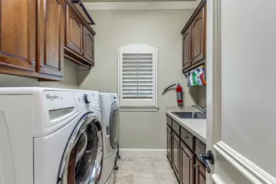 5704 Eastman Drive, Plano, TX 75093 - Photo 17