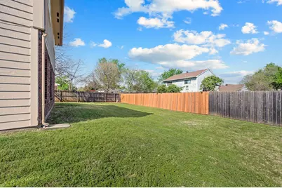 2621 Bayberry Lane, Euless, TX 76039 - Photo 33