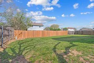 2621 Bayberry Ln, Euless, TX 76039 - Photo 33