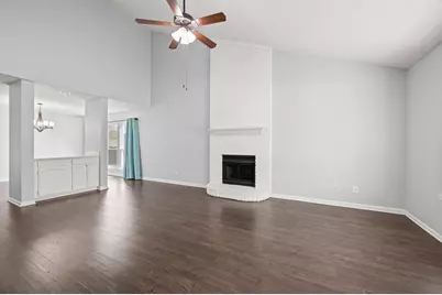 2621 Bayberry Lane, Euless, TX 76039 - Photo 3