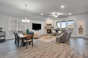 460 Pinyon Ln, Frisco, TX 75033 - Photo 9