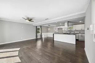 2623 Heatherwood Dr, Dallas, TX 75228 - Photo 3