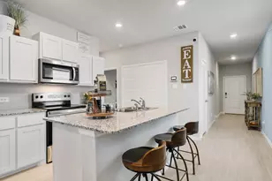 3121 Maple Orch Ln, Fort Worth, TX 76140 - Photo 3