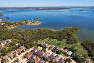 904 Lake Bluff Dr, Lake Dallas, TX 75065 - Photo 37