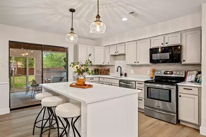 913 Ronald Street, White Settlement, TX 76108 - Photo 9